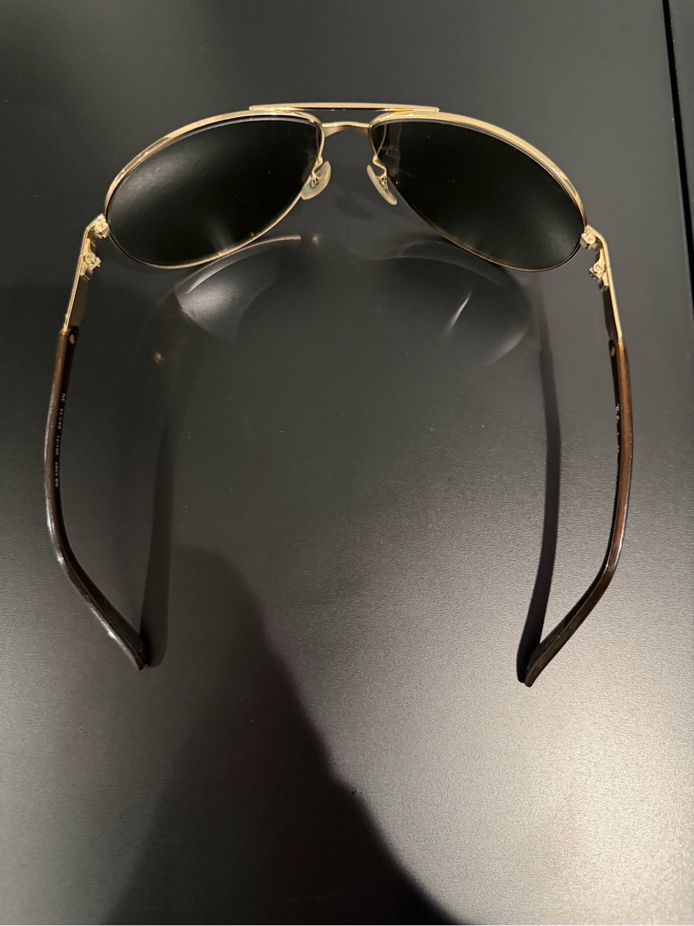 Ray-Ban Gold Aviator Sunglasses with Dark Lenses - Picture 3 of 8